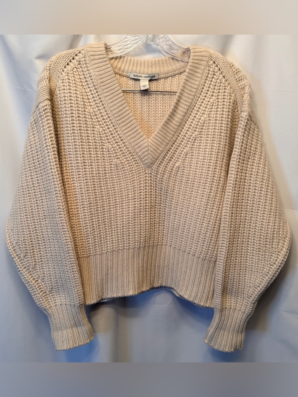 Autumn Cashmere Women’s XS Oversized V-Neck Chunky Sweater Beige Cashmere Wool